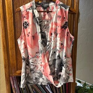Alfani Pink and Gray Floral Blouse